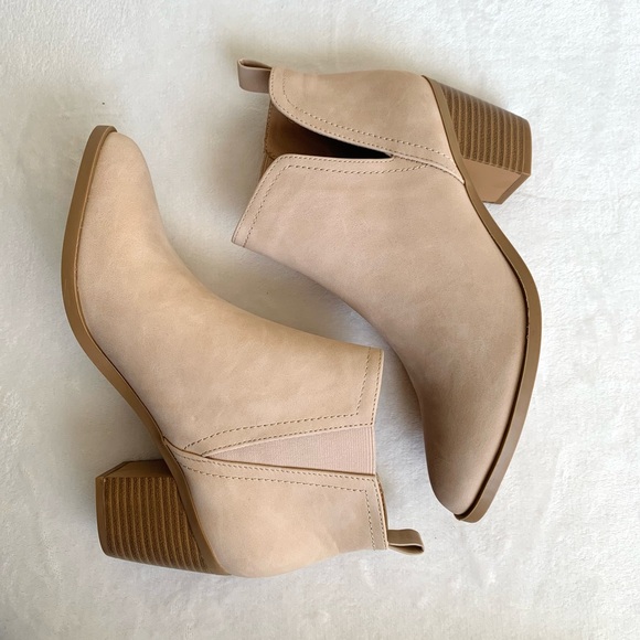 Coutgo Cut Out Ankle Boot Chunky Stacked Heel Almond Toe Slip on Western Booties - Picture 6 of 7